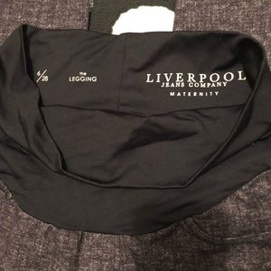 MATERNITY Liverpool leggings size 6/28